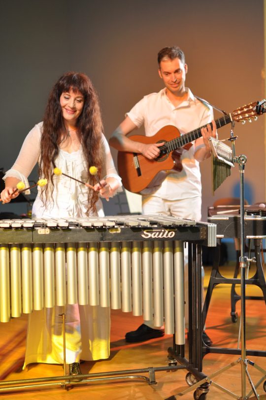 הרכב מוסיקלי כלי הקשה וגיטרה